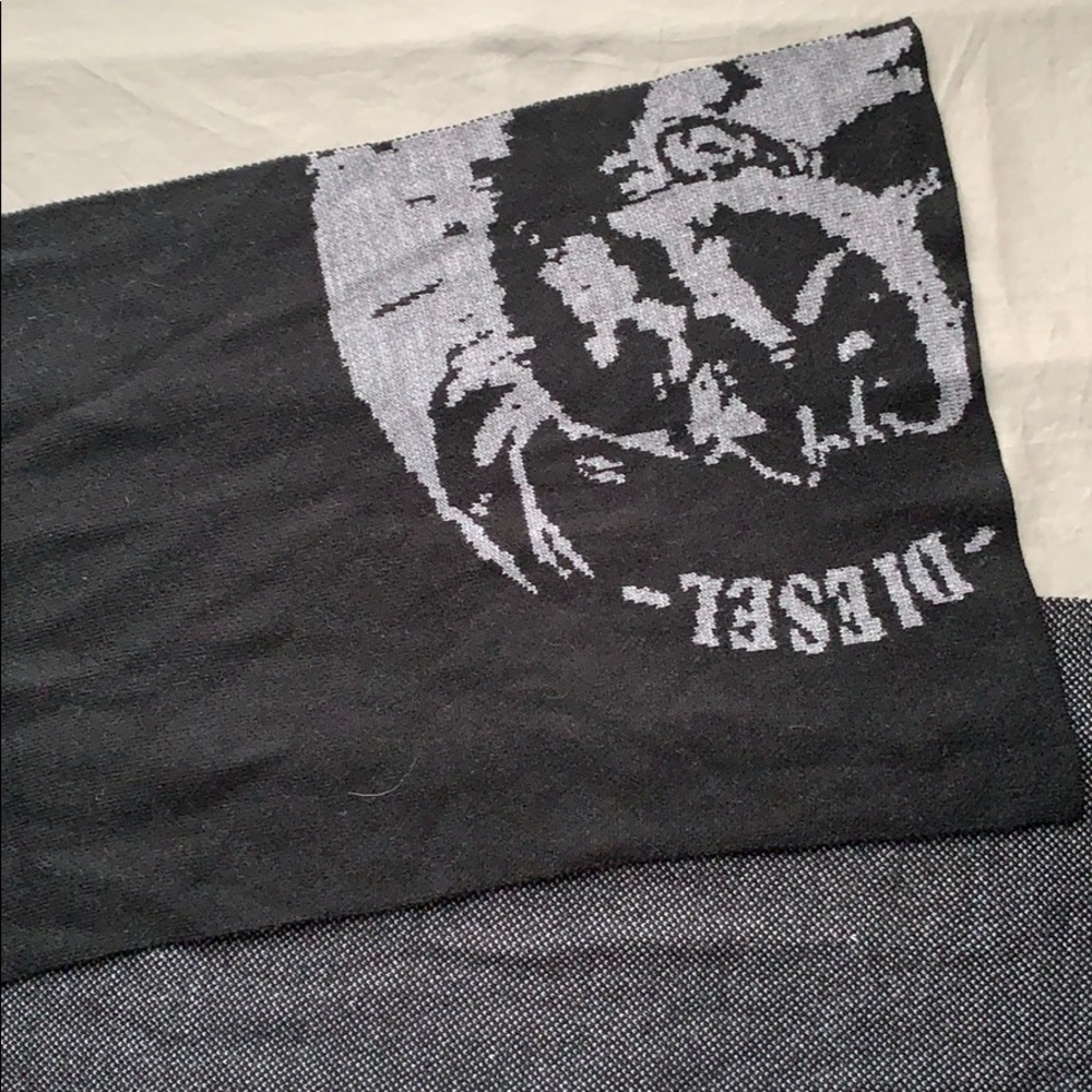 Diesel acrylic scarf black